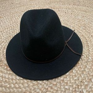 New ! Black Fedora with brown detailing
